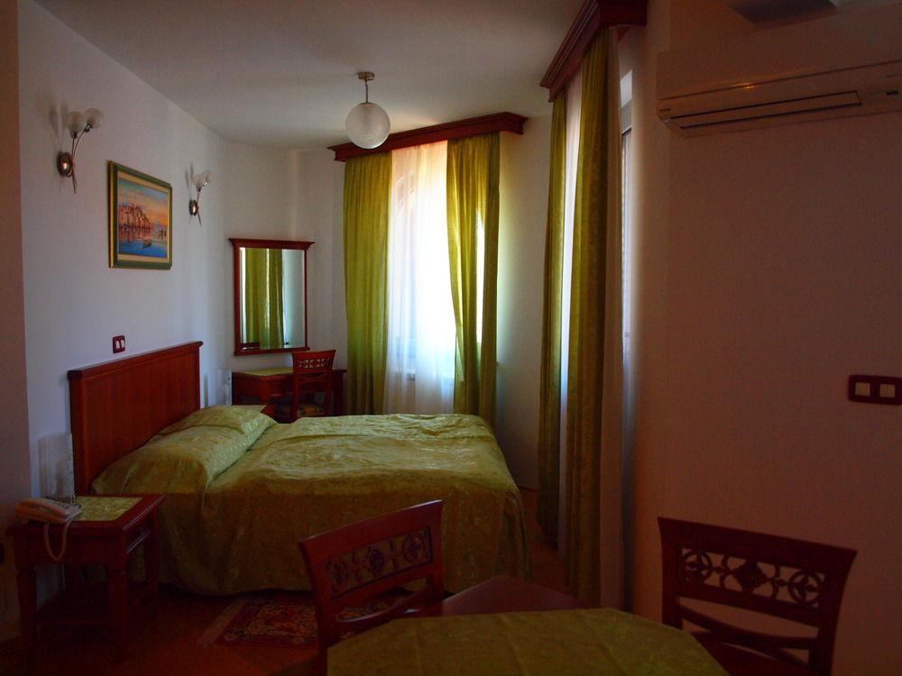 Armin Apartment